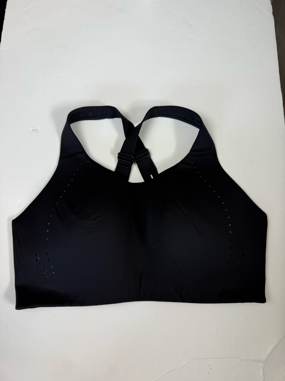 Great Pre-loved Condition Women’s Lululemon Sports Bra Size 36DD